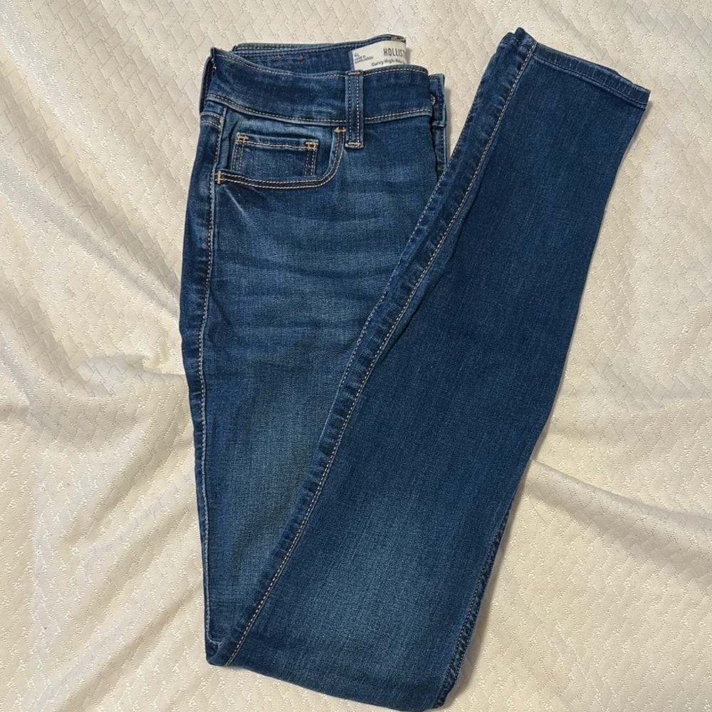 Hollister Blue Skinny Jeans with Stretch and Tapered Leg